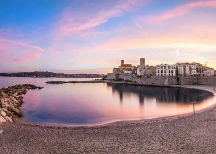 Vieille - 3 Pieces Centre Historique & アンティーブ